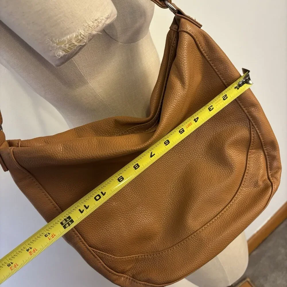 Jewell by Thirty-One Handbag Womens Tan Hobo Shoulder Bag Faux Leather Pebbled
